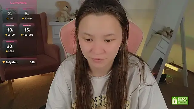 Maya_soft élő XXX-chatje