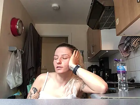 xxamyleighxx élő XXX-chatje