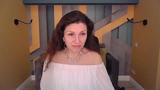 EllaLong Live XXX-Chat