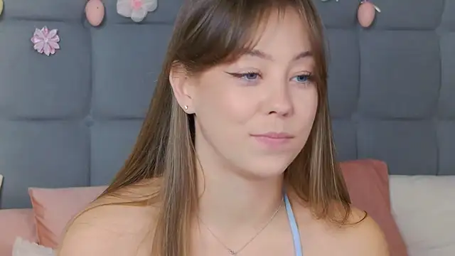 TheEmma élő XXX-chatje