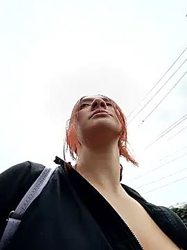 XXX chat uživo modela Samyra_Biker12