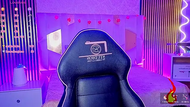 Živý XXX chat LIHIAN_TAY