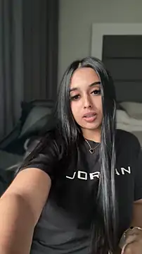 Živý XXX chat LilMisIndianx