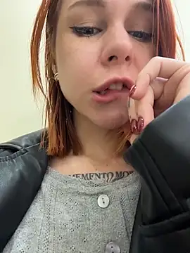 Pokazy przed kamerką – RosieSecret