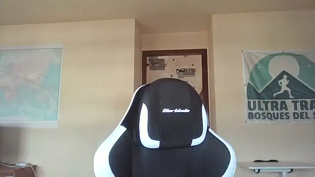 llopaco 在線直播表演