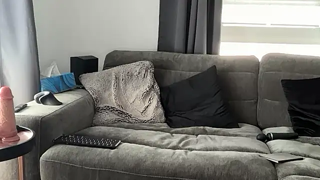 HOTCOUPLEIMPERIUM69's Live XXX Chat