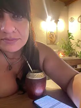 Sensualmente333's Live XXX Chat