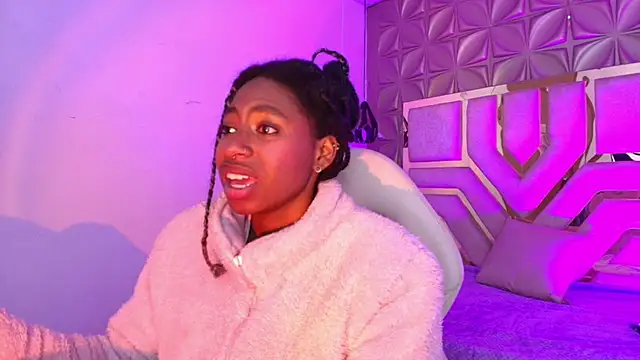 Queen_perla_ – Live XXX-chat