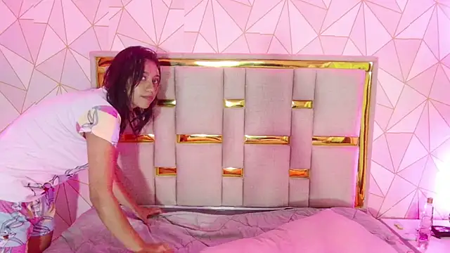 NinaChan_ – Live XXX-chat