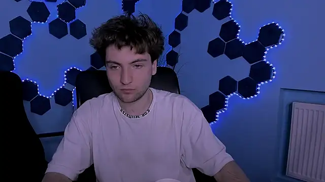 travis_wolf_ – Kamerová šou