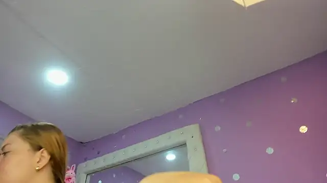 rousse_millers – Live XXX-chat