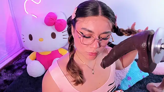 CassieBigass_ Chat XXX live