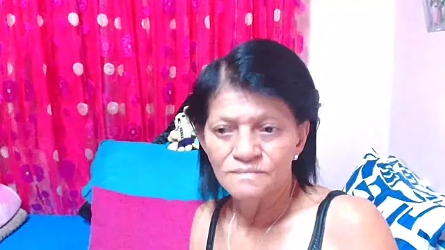 Czat XXX na żywo – SLUTTYROXY