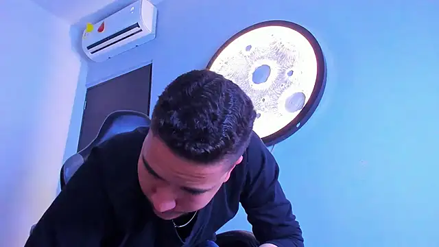 mike_257 即時 XXX 聊天