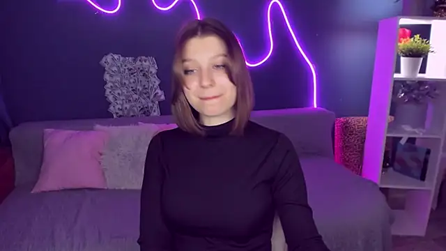 RinaMoore Chat XXX in diretta