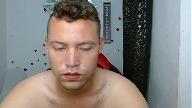 sven_fox723 Show Webcam