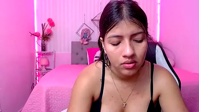 Онлайн чат XXX zara_cute