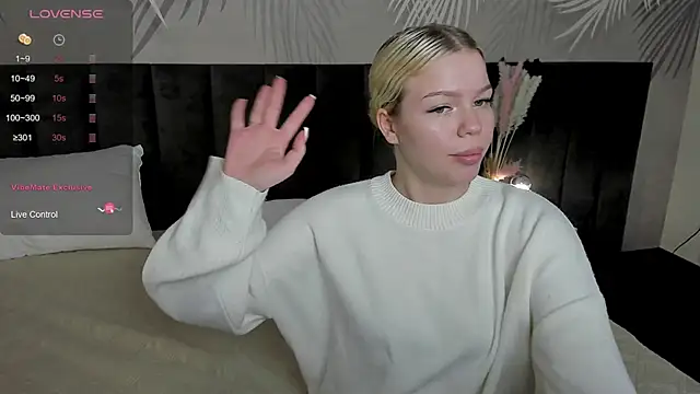 Lily_Cutee_ élő XXX-chatje