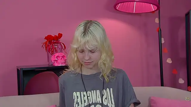 Czat XXX na żywo – HannahHollis