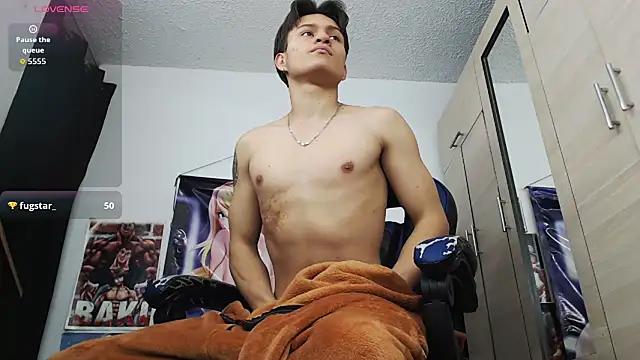 sr_jaeger Adlı Modelin Web Kamerası Şovu