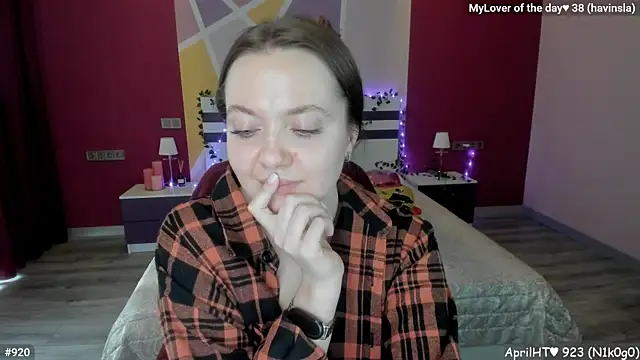 Chat +18 de LizaGost ao vivo