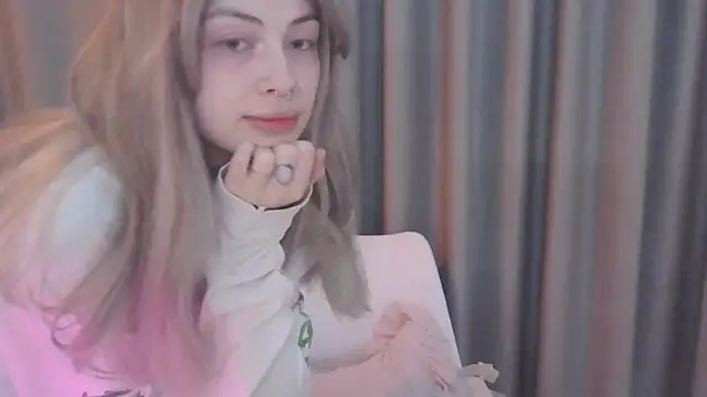 Emily_Flowers_ Obrolan Langsung XXX