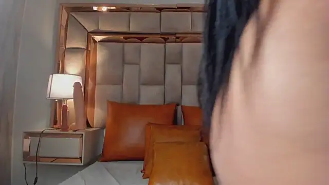 ValentinaBreats' Live XXX Chat