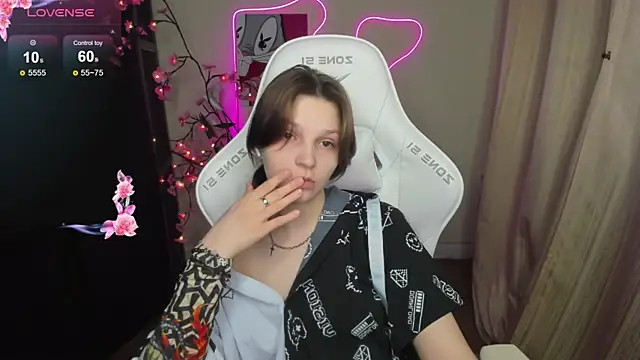 AudreyyKim 现场XXX聊天