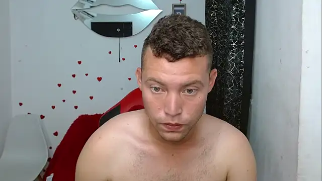 sven_fox723 Show in webcam