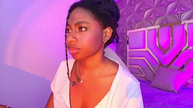 แชท XXX สดของ Queen_perla_