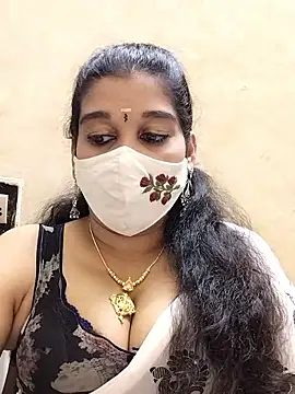 amelia-rani Show in webcam