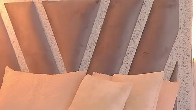 SoophieBlair_ Chat XXX in diretta