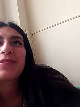 Czat XXX na żywo – charlottte_wh