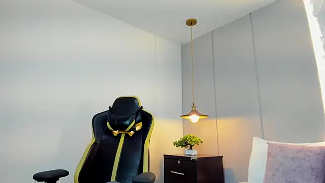 แชท XXX สดของ kira_relish