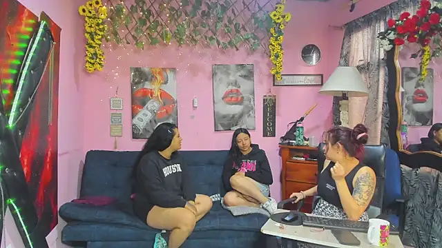 lesbiancuple Chat XXX in diretta