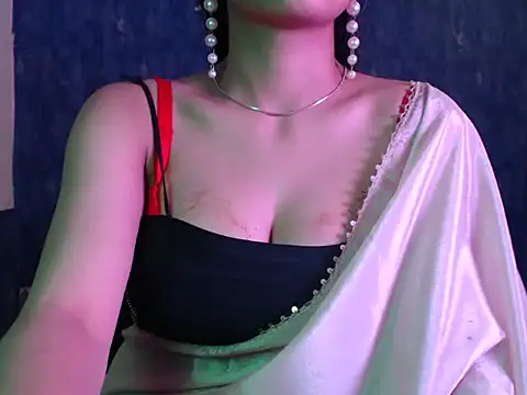 Naughty_Nisha19: απευθείας συνομιλία ΧΧΧ