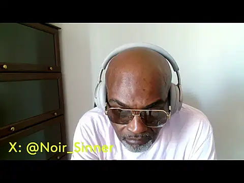 sinnernoir's Live XXX Chat