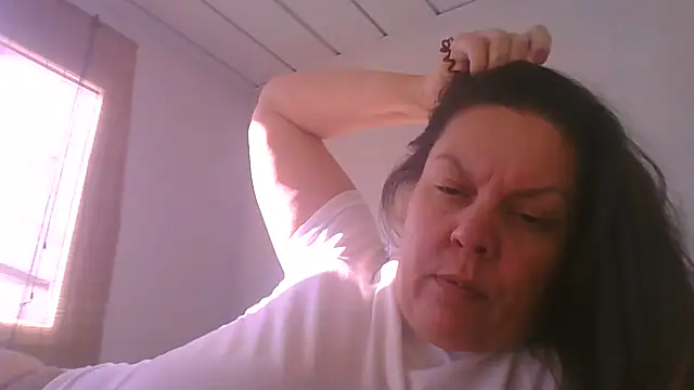 fulloferotic élő XXX-chatje