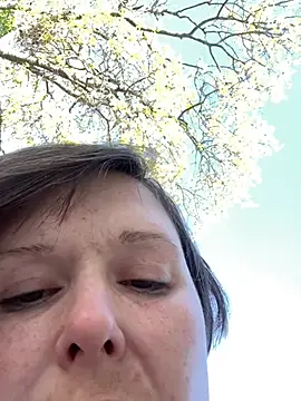 โชว์เว็บแคมของ CUMFOREVERY1nTitTiES2