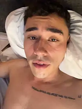 Онлайн чат XXX Adam_Grey