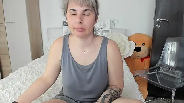 sweetemy4u Show Webcam