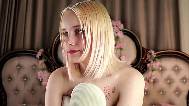 KirstinMcgeady 即時 XXX 聊天