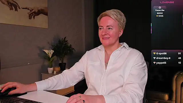 Chatroom XXX en direct de Nika_Smit