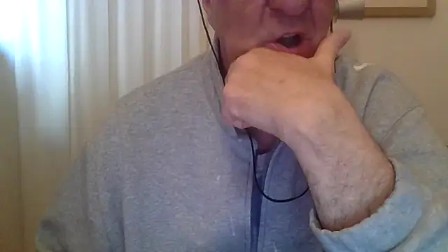 ANONIMO7735 Webcam Show