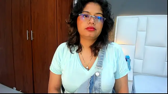 Онлайн чат XXX yeral2017