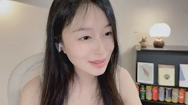 Onechestnut Chat XXX live