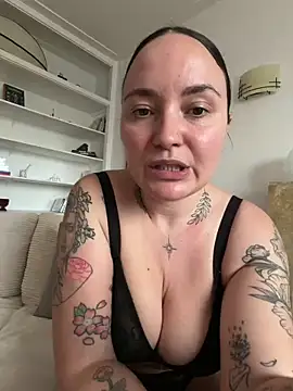 Orgasmille 网络视讯表演