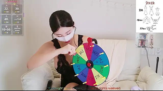 queen__apple Show in webcam