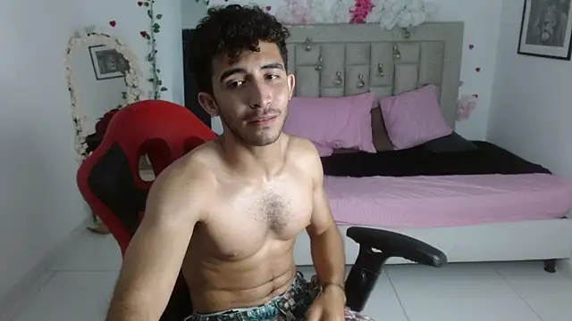 Czat XXX na żywo – Caius_fox