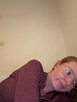 jannis1992 webcam show